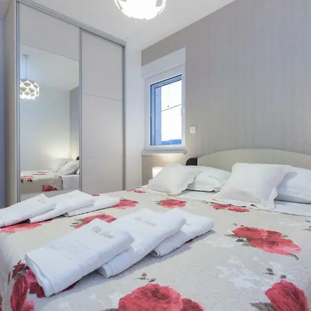 Bareta 2 Διαμέρισμα *