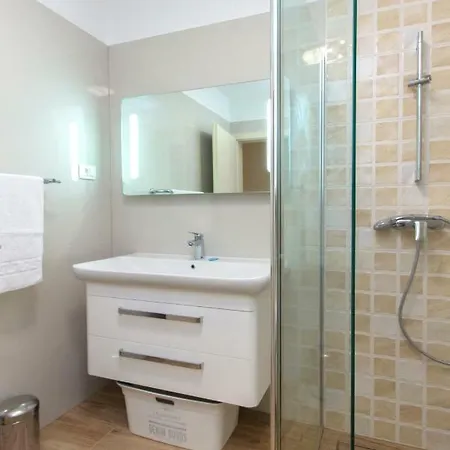 Διαμέρισμα Bareta 2 *